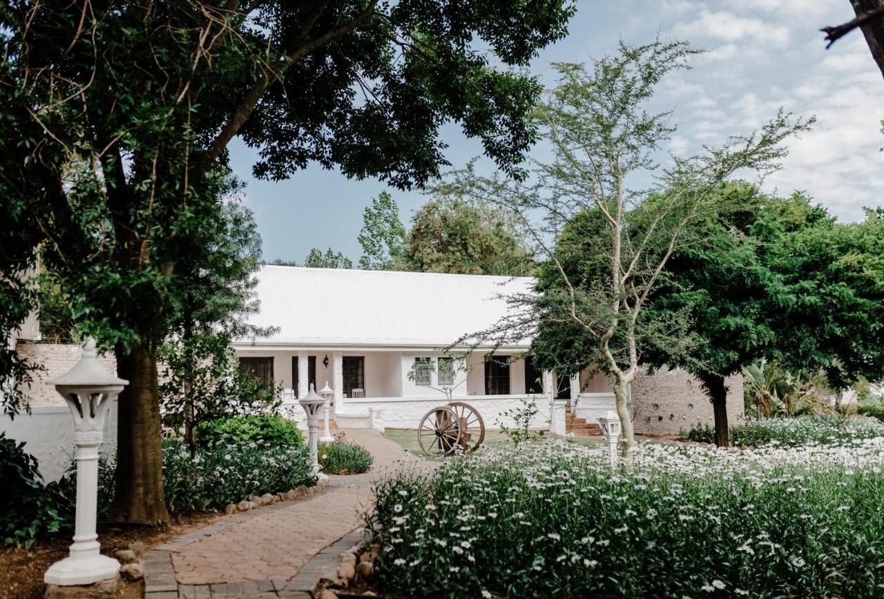 De Opstal Country Lodge เอาท์สโฮร์น ภายนอก รูปภาพ